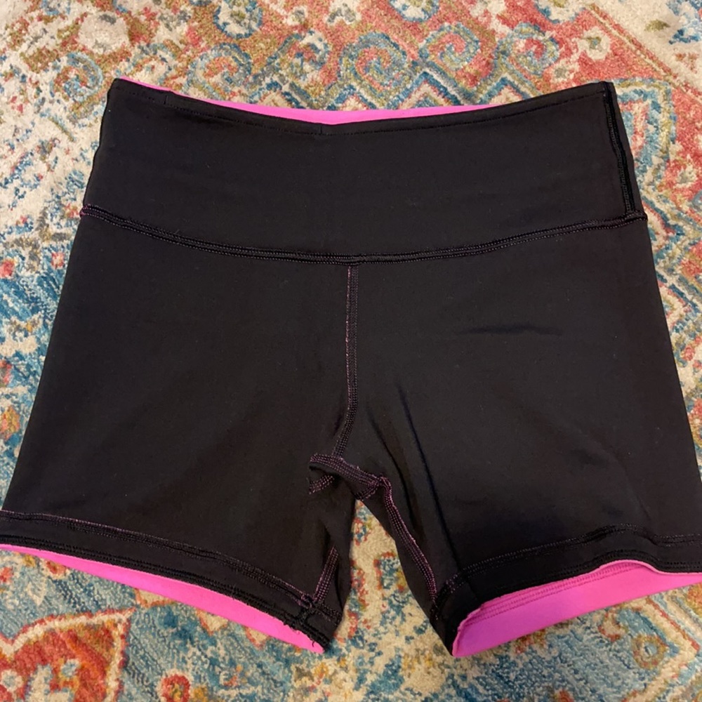 Lululemon reversible shorts